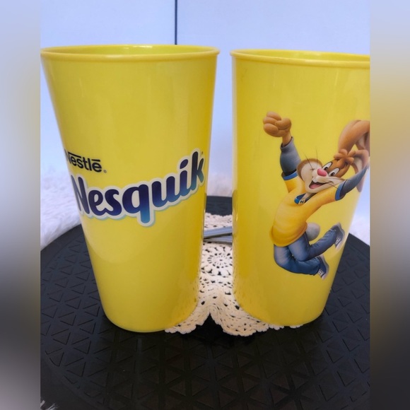 Set of 2 Nesquick Cups and Mixing Spoons - Picture 3 of 9